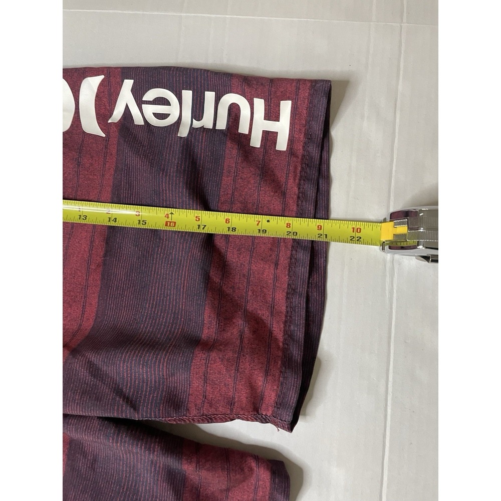 Hurley Men's Colorblock Board Shorts Size 34 Red Maroon Surf Swim Trunks - Picture 6 of 8